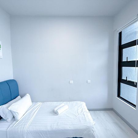 Vv Homestay Jesselton Quay Surla Sabah Mall Kk 亚庇贵赴行馆 Kota Kinabalu Zewnętrze zdjęcie